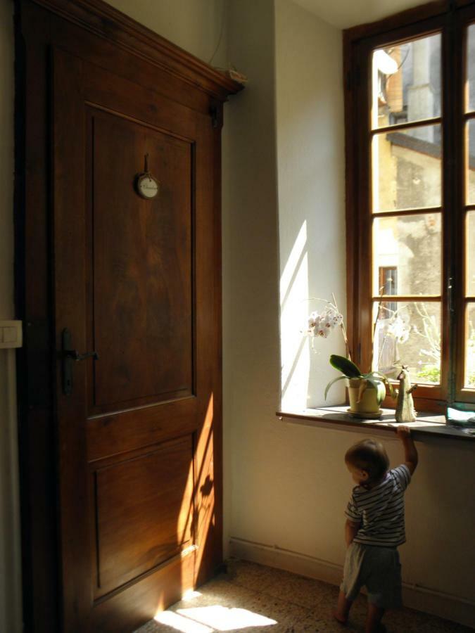 Al Vicolo Del Gallo Varallo Buitenkant foto